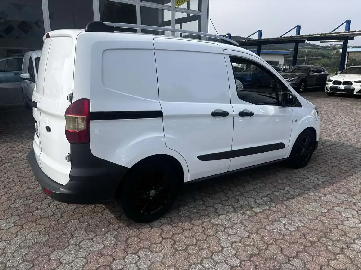 Usata Ford Transit Courier 99 CV (72 kW) 2019 Other Furgone