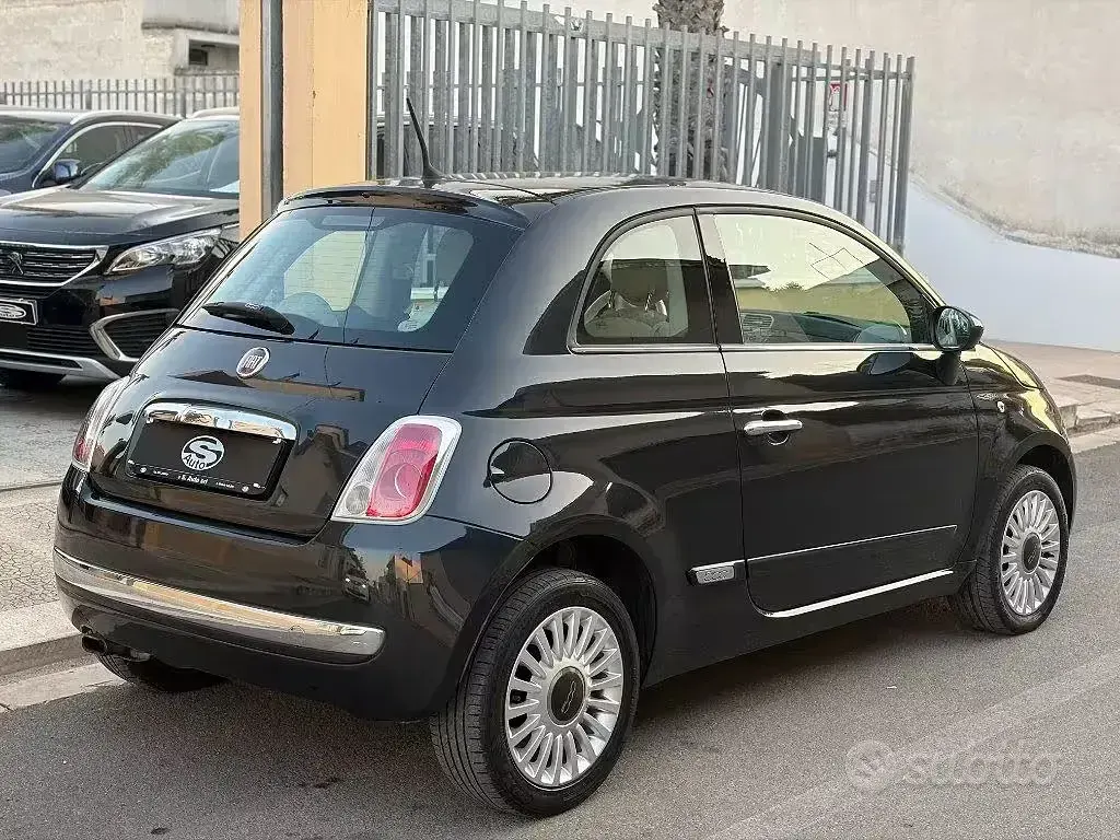 Usata Fiat 500 Lounge 69 CV (50 kW) 2014 Antracite Utilitaria