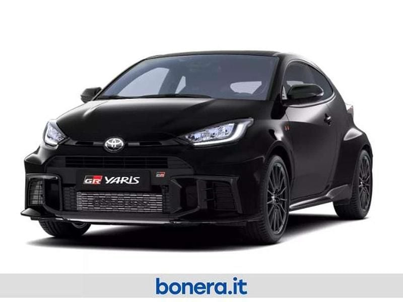 Nuova Toyota Yaris 280 CV (205 kW) 2026 Precious black Utilitaria