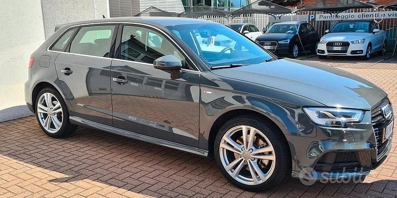 Usata Audi A3 Admired 150 CV (110 kW) 2020 Grigio Berlina