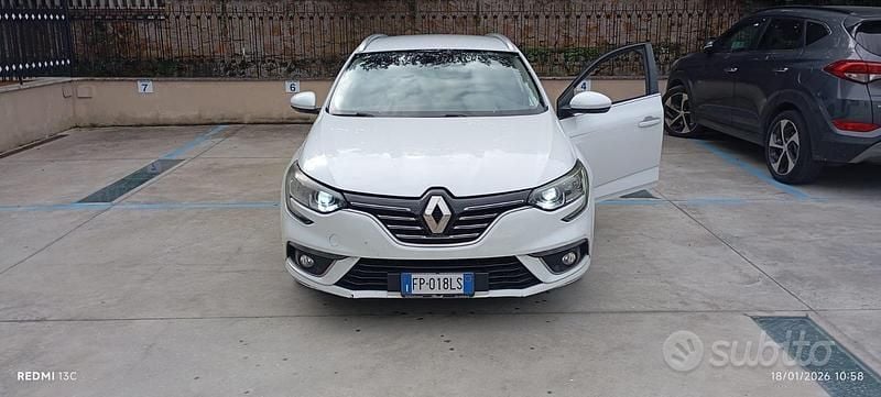Usata Renault Mégane GrandTour 131 CV (96 kW) 2018 Bianco Station wagon