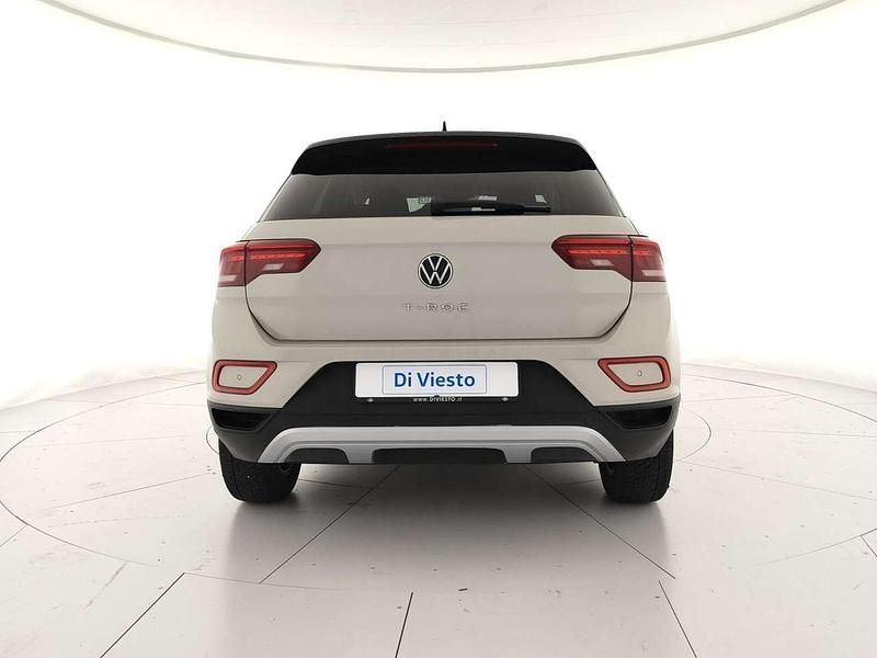 Usata VW T-Roc Life 110 CV (80 kW) 2022 Ascot grey deep black perlato SUV