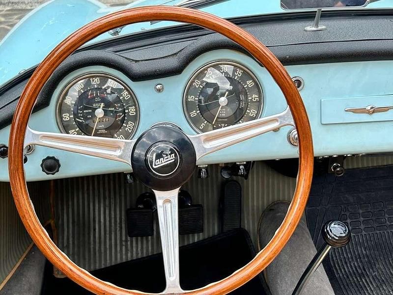 Usata Lancia Aurelia 116 CV (85 kW) 1957 Blu/azzurro Cabrio