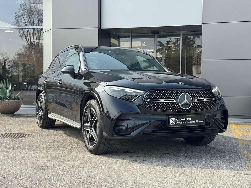 Usata Mercedes GLC300e Premium 269 CV (197 kW) 2023 Nero SUV