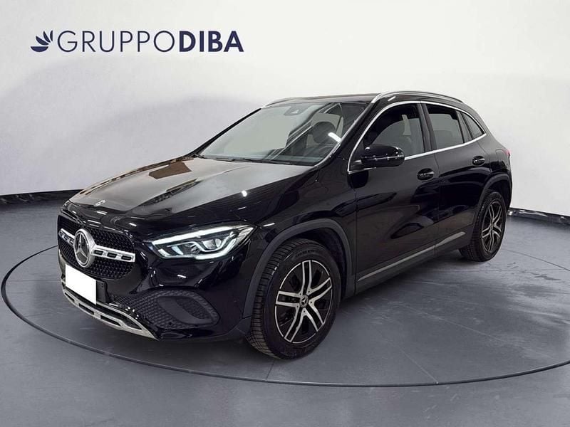 Nero Usata 2022 Mercedes GLA180 SUV | 27.500 € (Super prezzo) - Immagine 1/4
