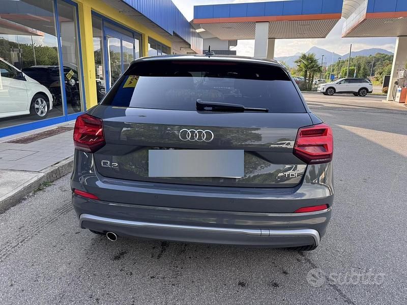 Usata Audi Q2 S-Line 116 CV (85 kW) 2018 Grigio SUV
