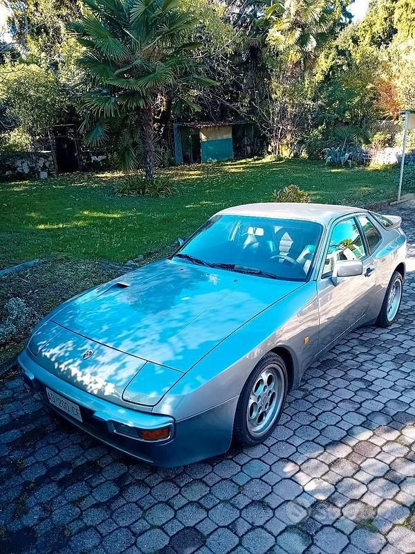 Usata Porsche 944 163 CV (119 kW) 1985 Grigio Coupé