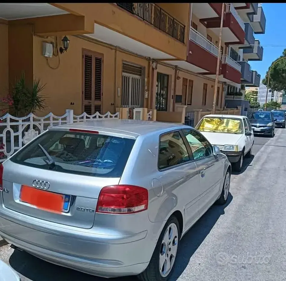 Usata Audi A3 150 CV (110 kW) 2006 Grigio Utilitaria