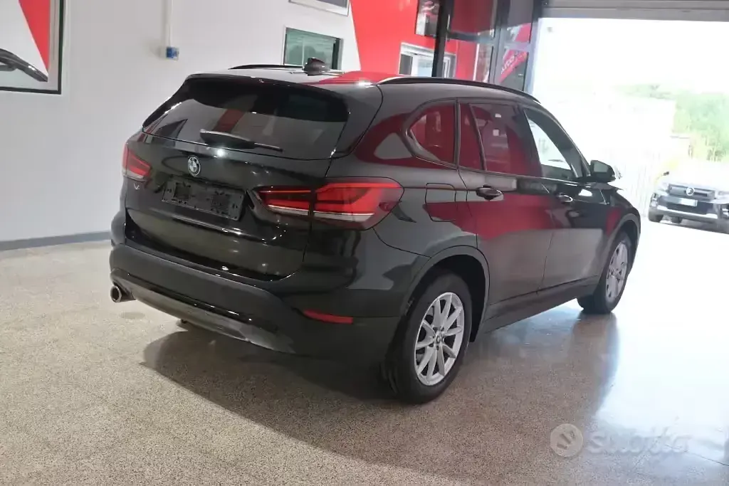 Usata BMW X1 Advantage 116 CV (85 kW) 2022 Nero SUV
