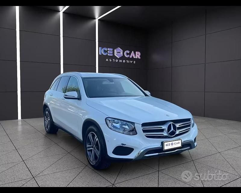 Gebraucht Mercedes GLC250 204 PS (150 kW) 2019 Weiß SUV