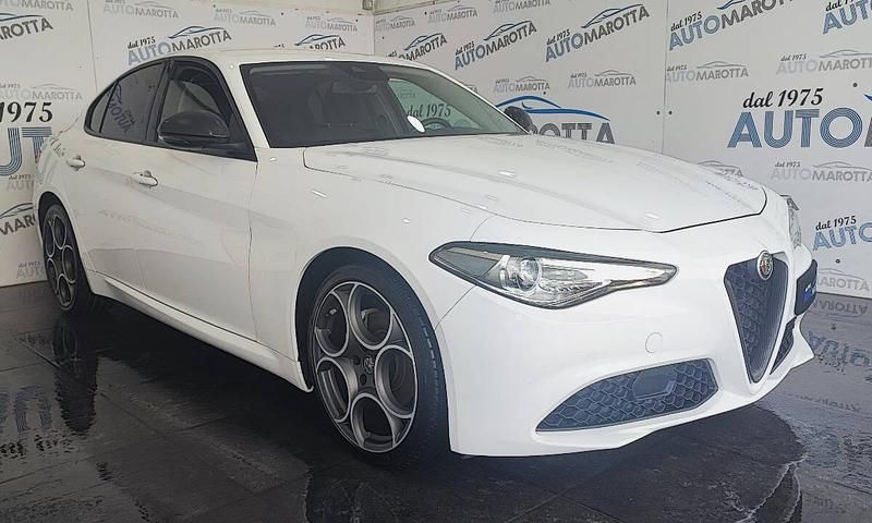Usata Alfa Romeo Giulia Super 150 CV (110 kW) 2018 Bianco Berlina