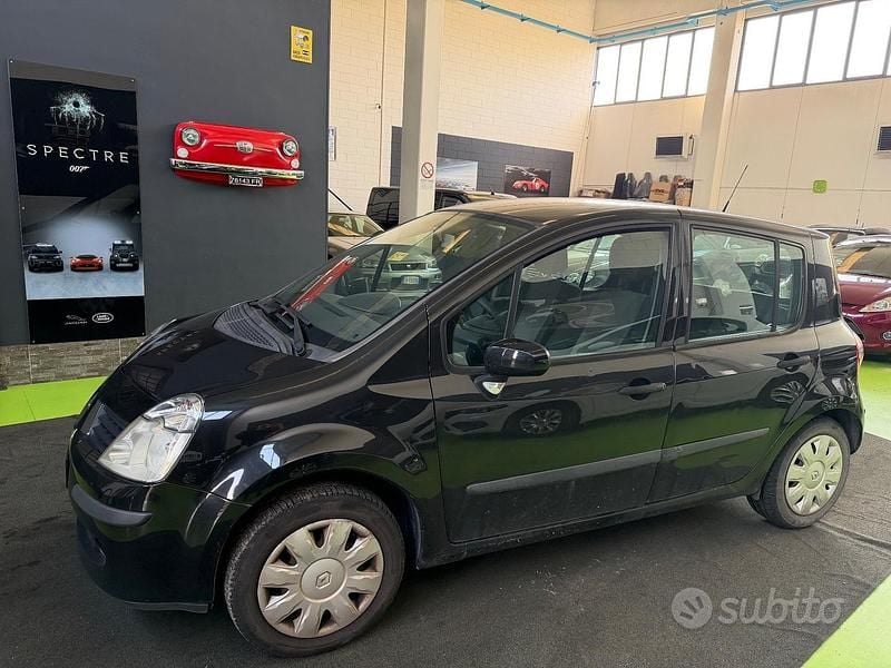 Nero Usata 2007 Renault Modus Dynamique Monovolume | 1500 € (Ottimo prezzo) - Immagine 1/4