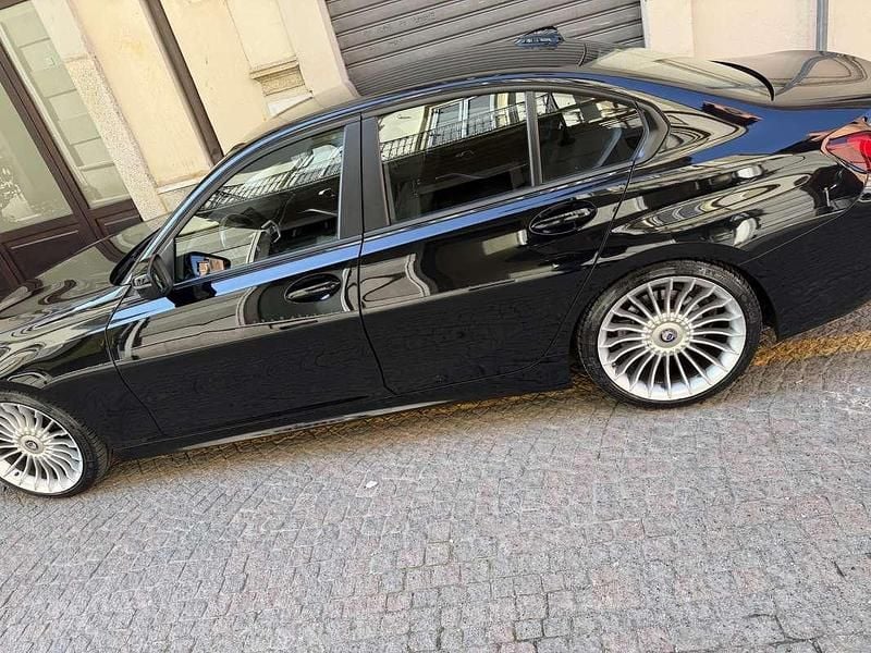 Usata BMW 318 Luxury Line 156 CV (114 kW) 2022 Berlina