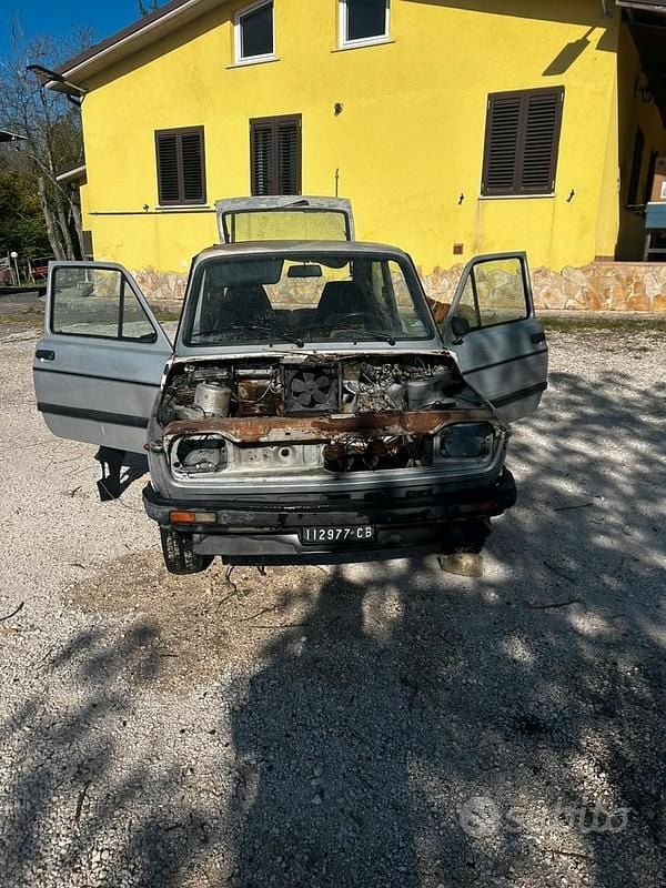 Usata Fiat 127 Sport 70 CV (51 kW) 1984 Grigio
