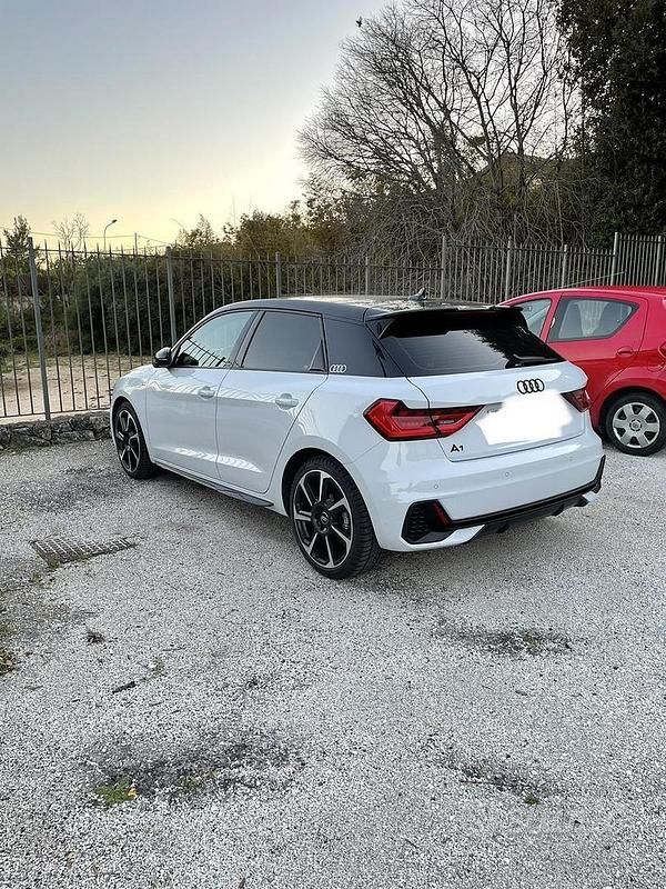Usata Audi A1 S-Line 150 CV (110 kW) 2020 Bianco SUV