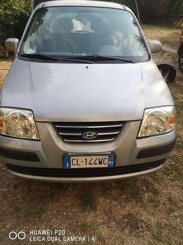 Usata Hyundai Atos Comfort 58 CV (42 kW) 2004 Grigio Utilitaria
