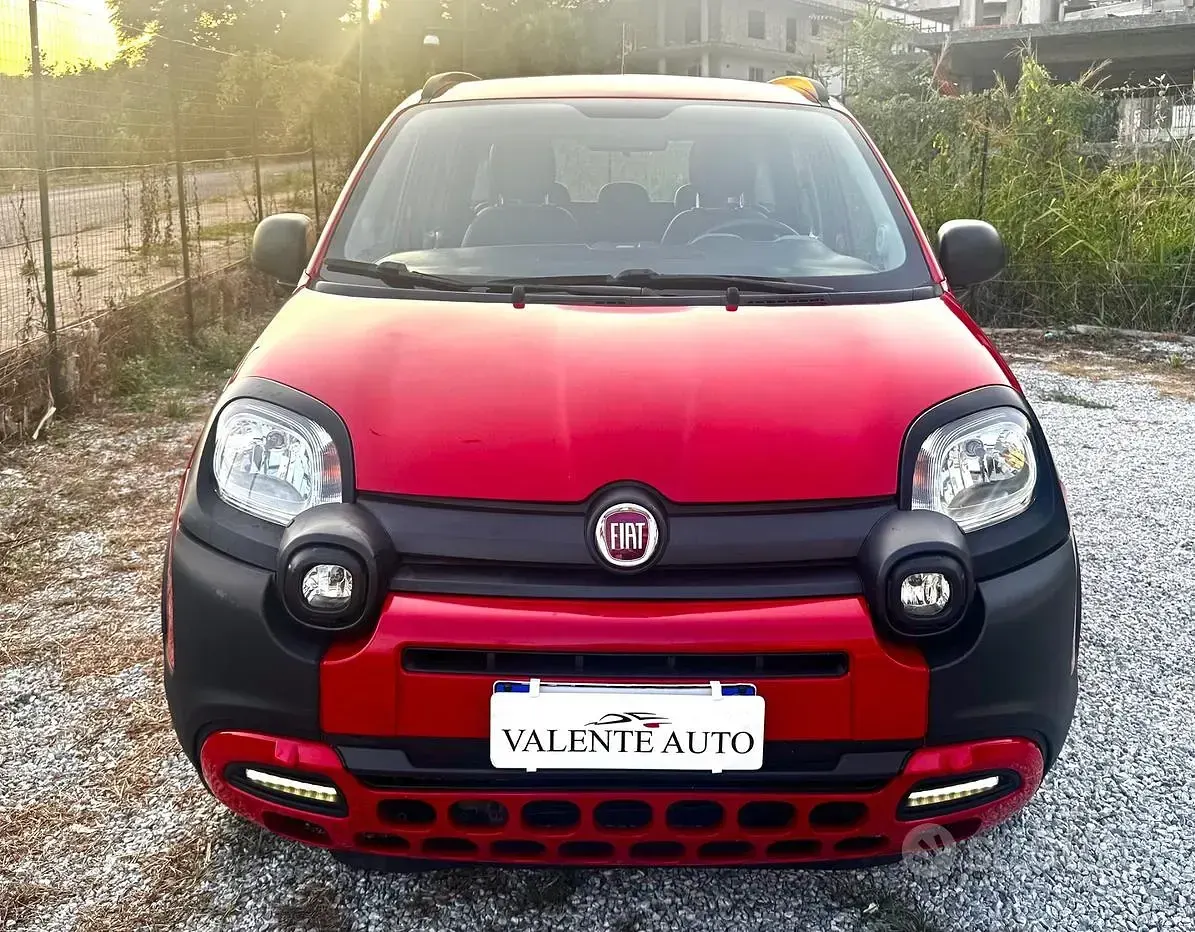Usata Fiat Panda Cross Cross 69 CV (50 kW) 2019 Rosso Utilitaria