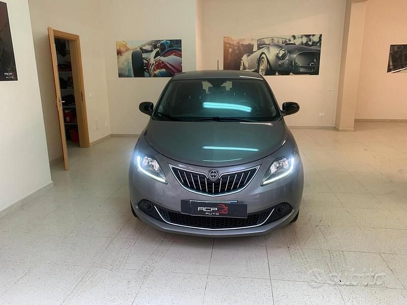 Usata Lancia Ypsilon Silver 2022 Grigio Utilitaria