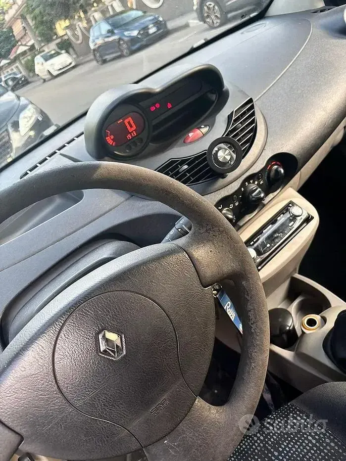 Usata Renault Twingo 58 CV (42 kW) 2009 Nero Utilitaria