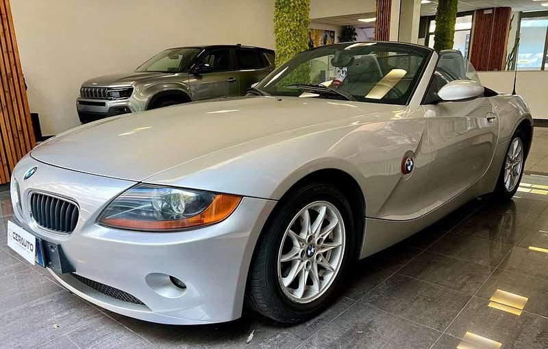 Usata BMW Z4 170 CV (125 kW) 2004 Argento Cabrio
