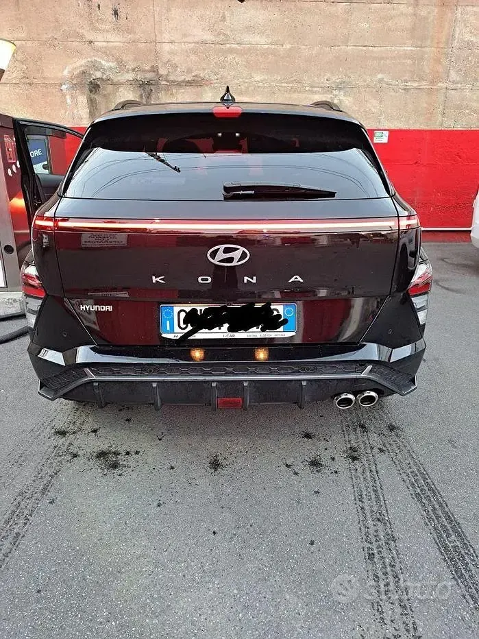 Usata Hyundai Kona 84 CV (61 kW) 2023 Nero SUV