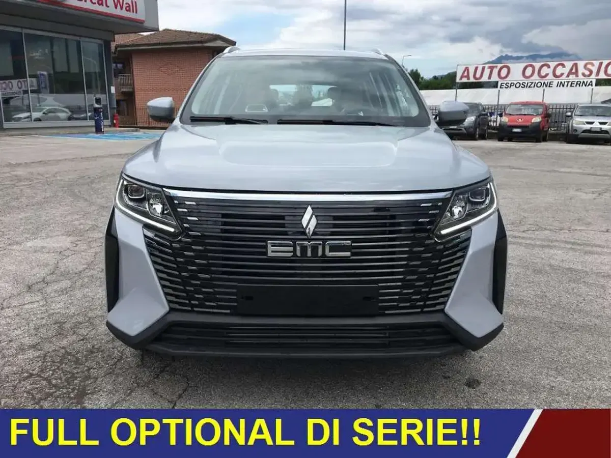 Nuova EMC SETTE 174 CV (127 kW) 2026 Grigio SUV