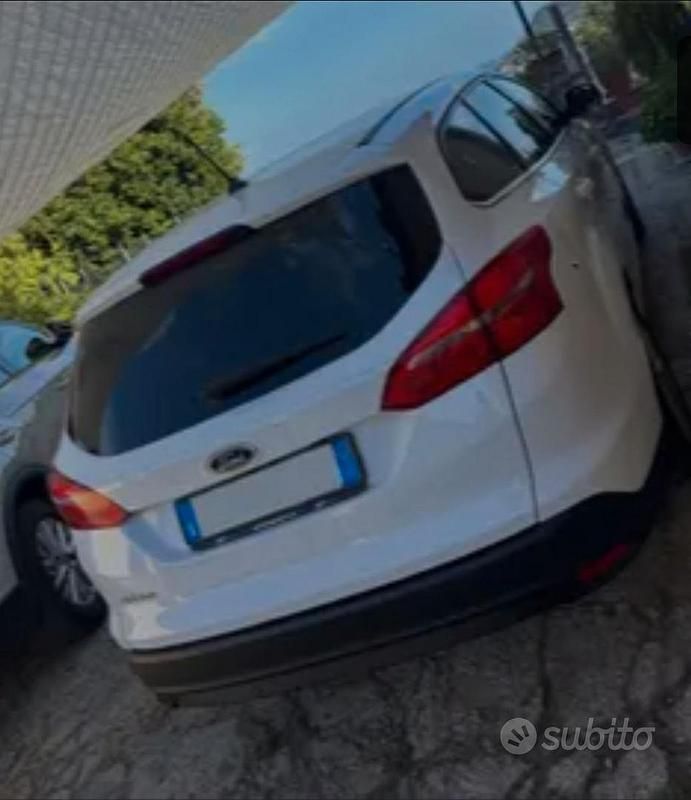 Usata Ford Focus 120 CV (88 kW) 2017 Bianco Station wagon