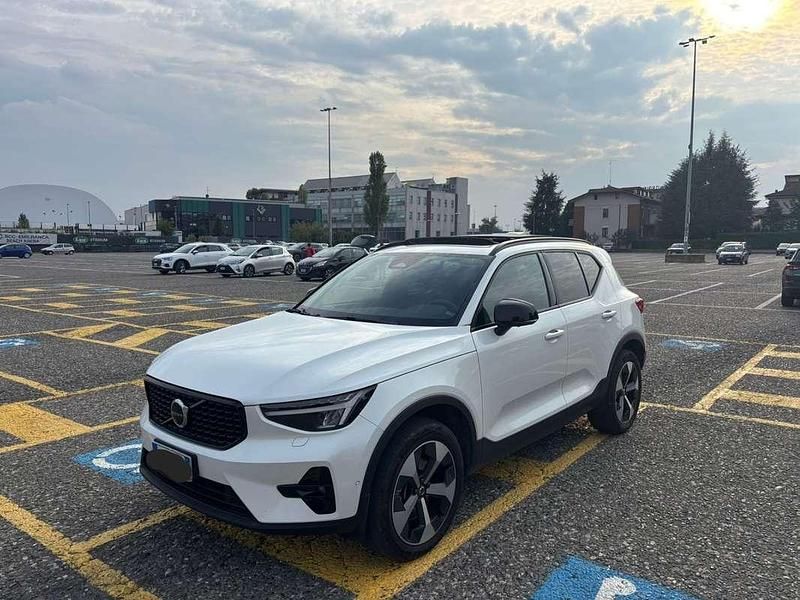 Usata 2024 Volvo XC40 Ultimate SUV | 32.000 € (Super prezzo) - Immagine 1/4