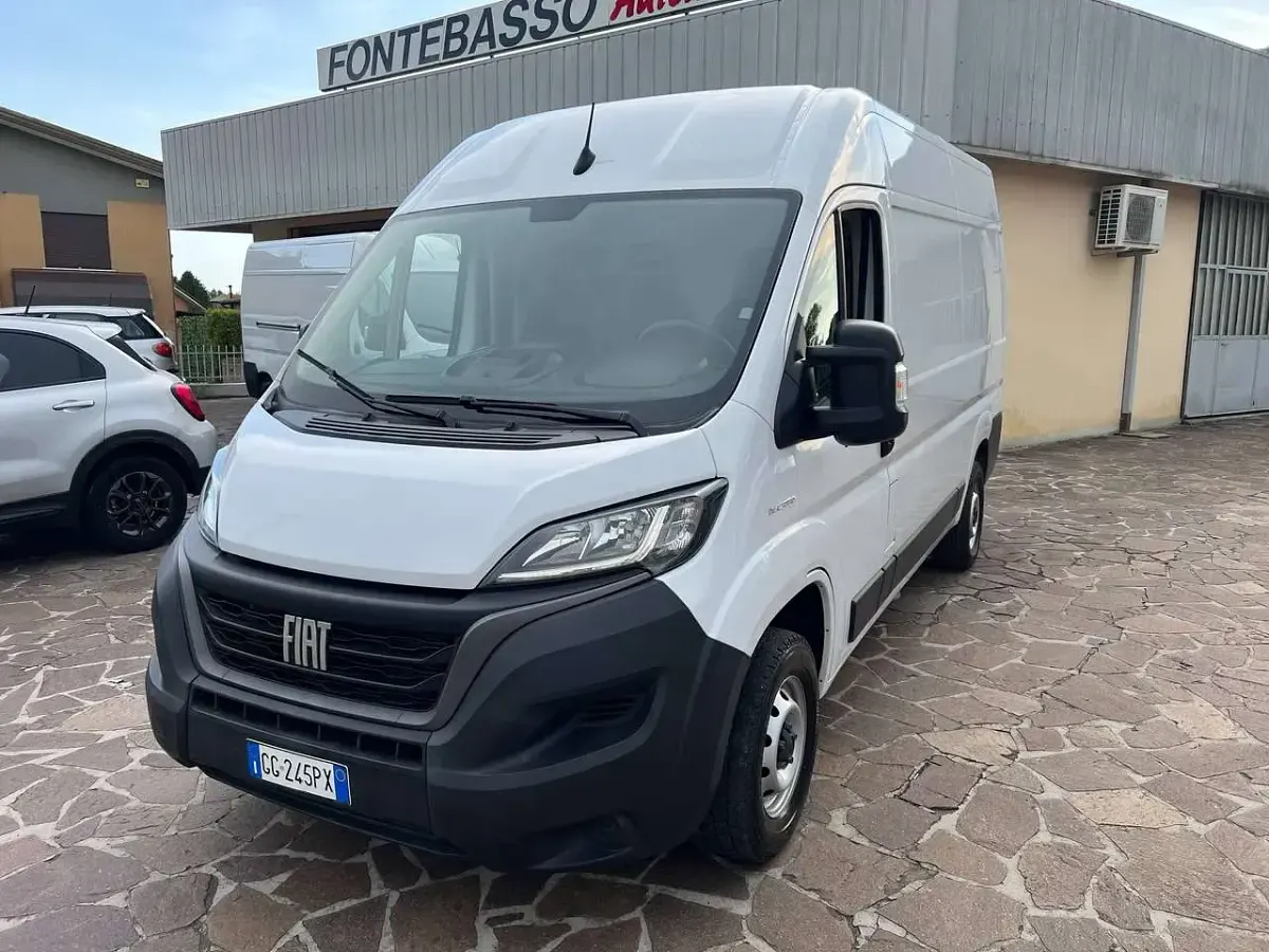 Usata Fiat Ducato 140 CV (102 kW) 2021 Bianco Furgone