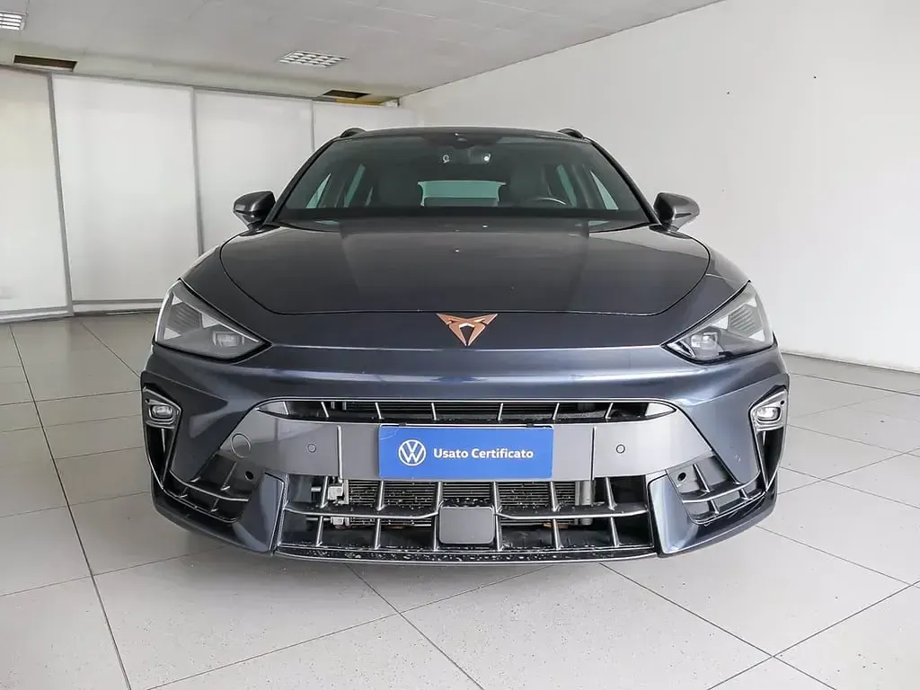 Usata Cupra Leon 150 CV (110 kW) 2024 Magnetic tech Station wagon