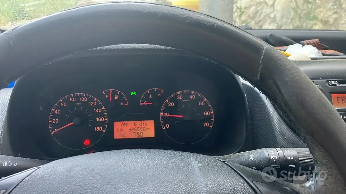 Usata Fiat Qubo Trekking 75 CV (55 kW) 2010 Nero Monovolume