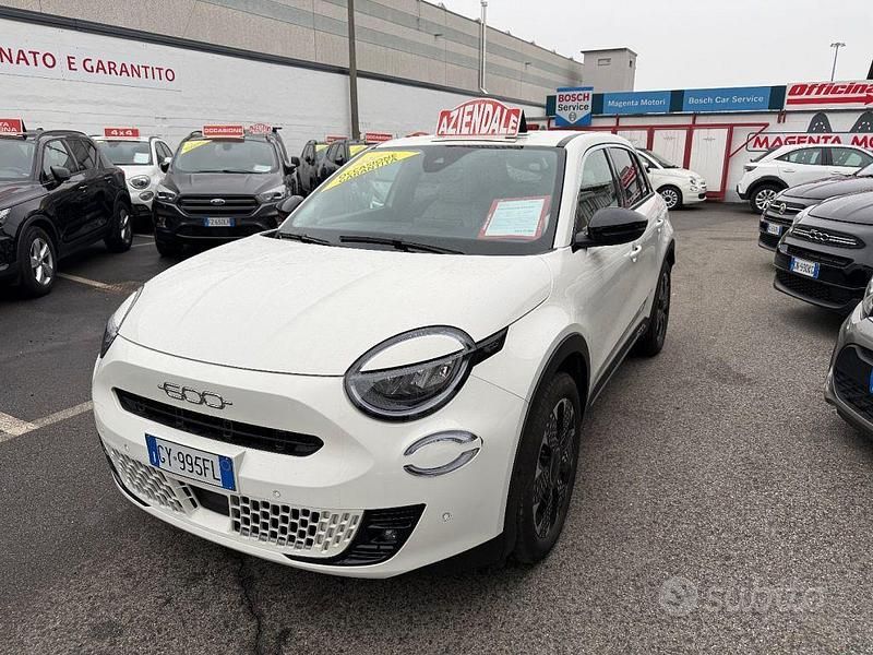 Usata Fiat 600 La Prima 101 CV (74 kW) 2025 Bianco SUV