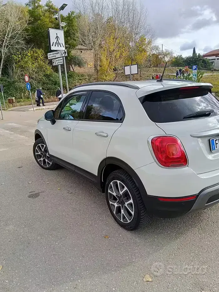 Usata Fiat 500X 140 CV (102 kW) 2016 Bianco SUV