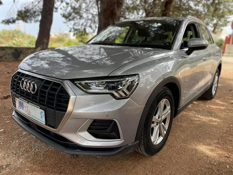 Usata Audi Q3 Business 150 CV (110 kW) 2019 Argento SUV