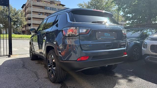 Usata Jeep Compass Limited 190 CV (139 kW) 2021 Grigio scuro metallizzato SUV