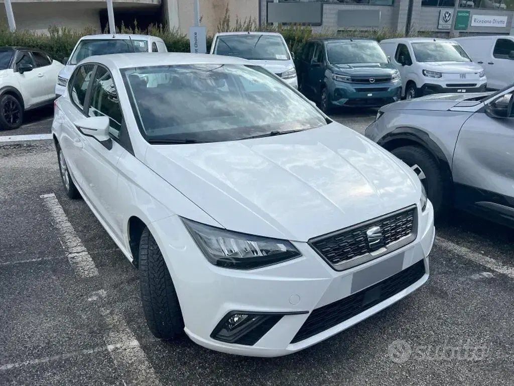 Usata Seat Ibiza Style 90 CV (66 kW) 2022 Bianco Utilitaria
