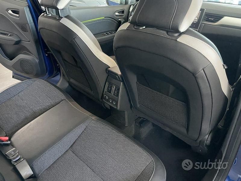 Usata Renault Captur Techno 91 CV (66 kW) 2024 Blu SUV