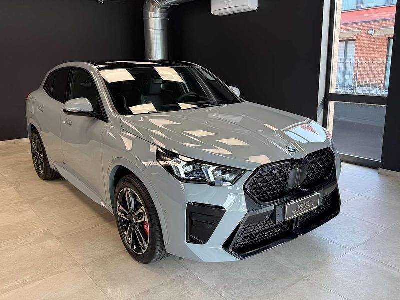 Grigio Nuova 2025 BMW X2 M Sport SUV | 55.000 € (Buon prezzo) - Immagine 1/4