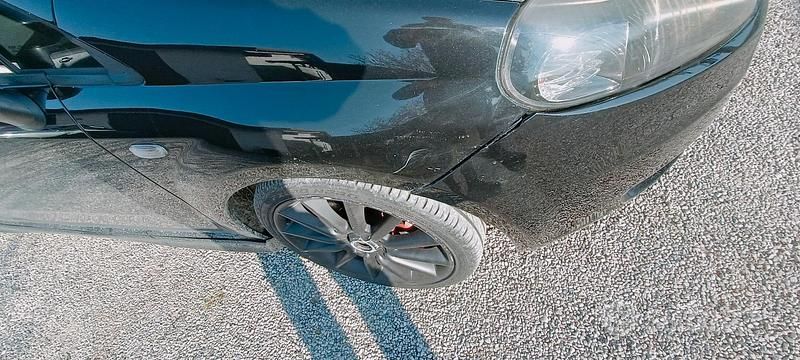 Usata Fiat Grande Punto Sport 130 CV (95 kW) 2005 Nero Utilitaria