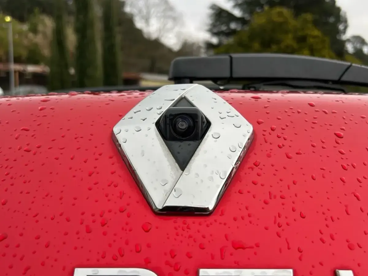 Usata Renault Captur Techno 145 CV (106 kW) 2023 Rosso SUV