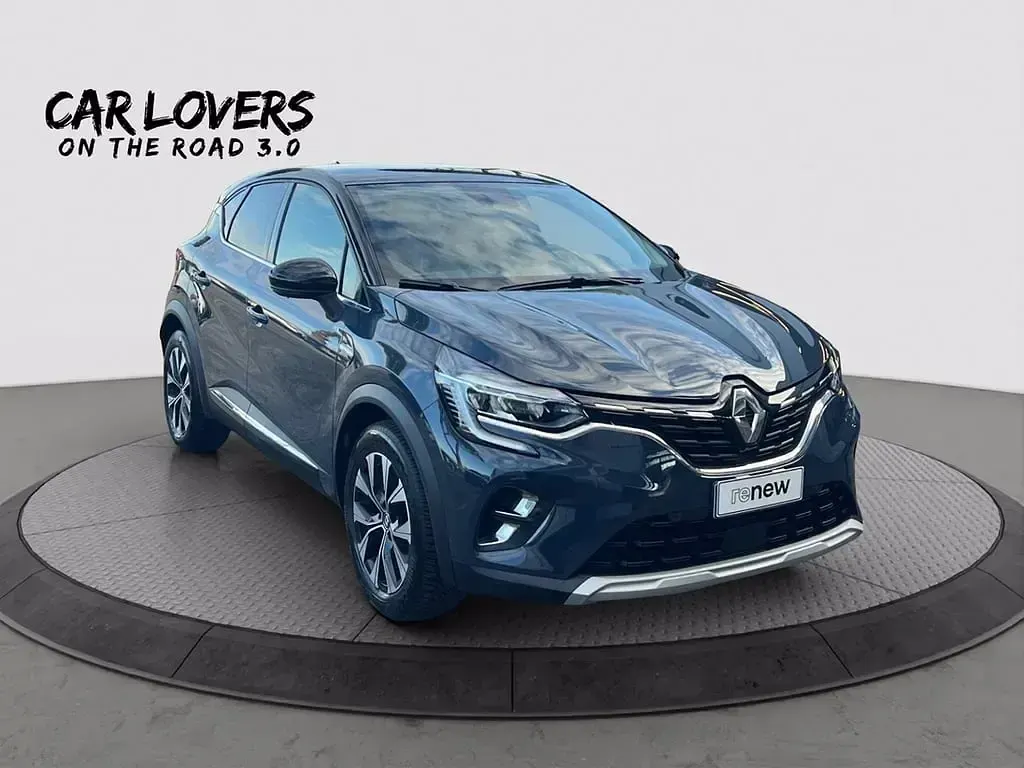 Usata Renault Captur Intens 101 CV (74 kW) 2023 Blu scuro SUV