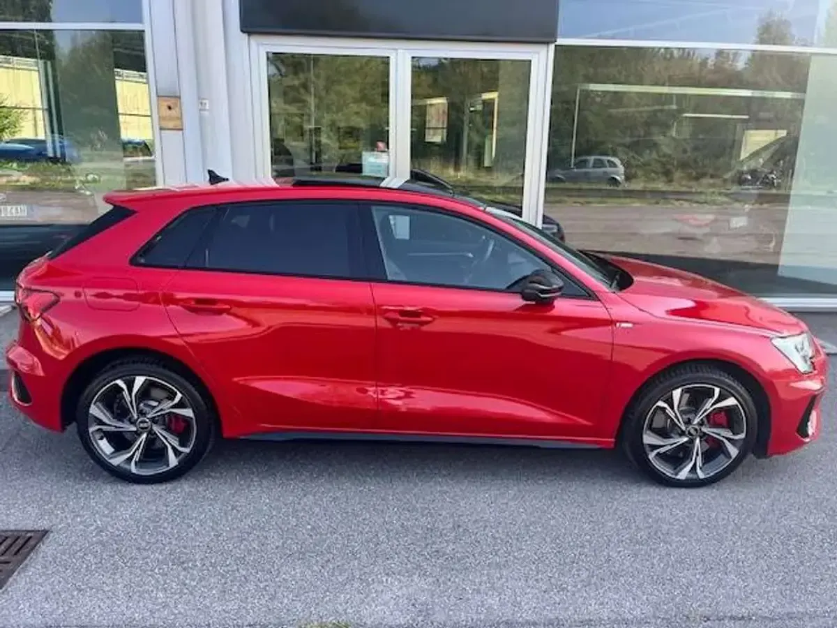 Usata Audi A3 S-Line 150 CV (110 kW) 2022 Tango Berlina