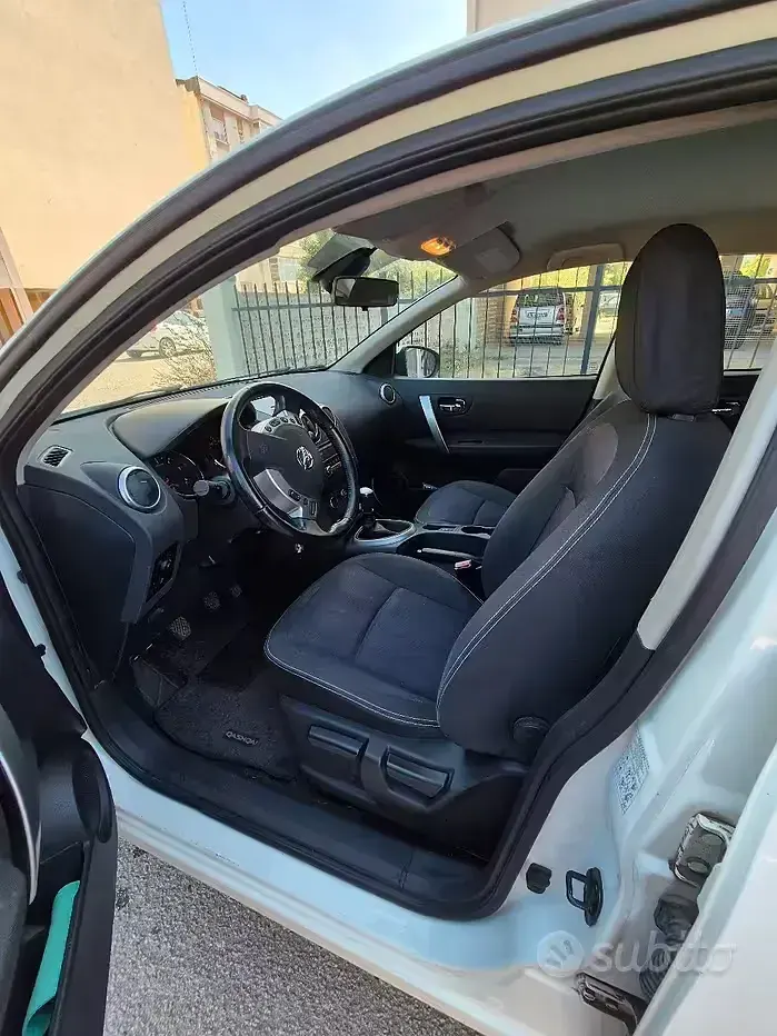 Usata Nissan Qashqai 110 CV (80 kW) 2013 Bianco SUV