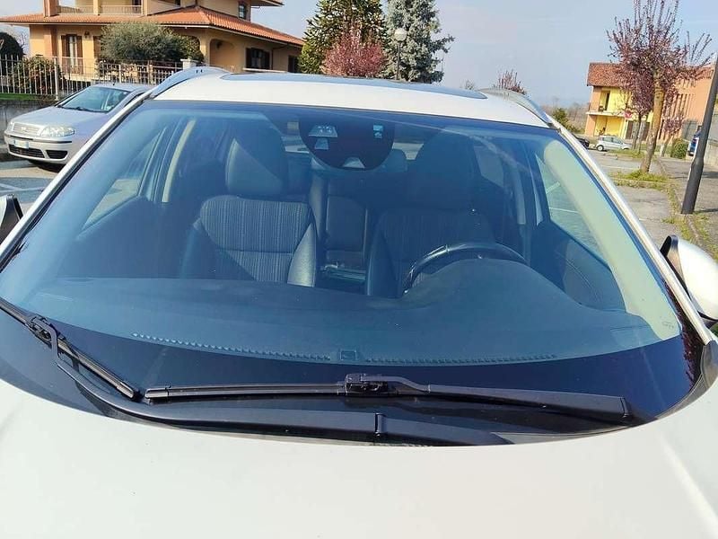 Usata Honda HR-V Executive 120 CV (88 kW) 2017 Bianco SUV