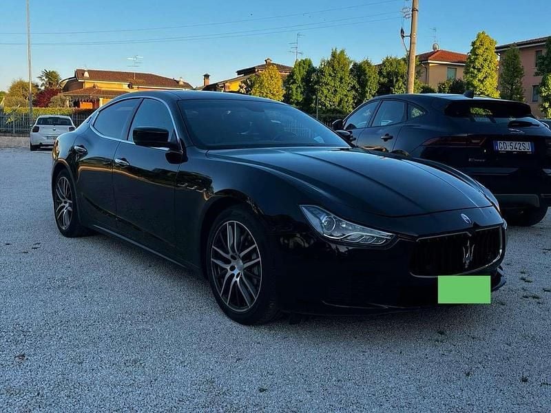 Usata Maserati Ghibli 275 CV (202 kW) 2014 Nero Berlina