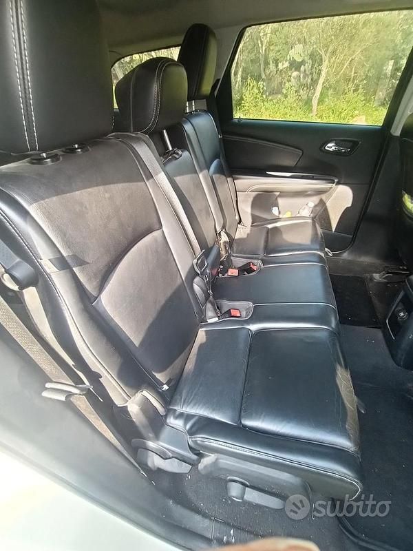 Usata Fiat Freemont 170 CV (125 kW) 2011 Bianco SUV