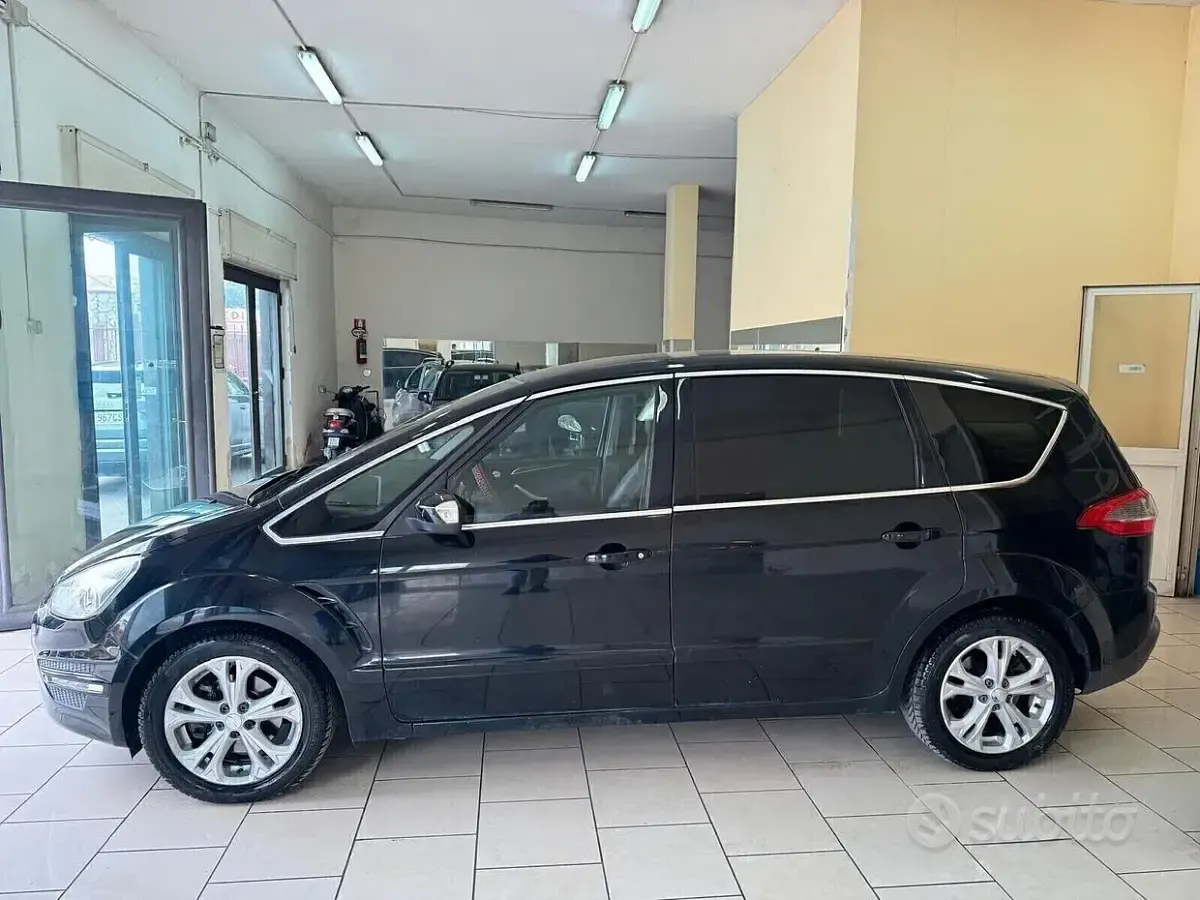 Usata Ford S-MAX S 163 CV (119 kW) 2010 Nero Monovolume