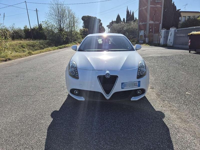 Usata Alfa Romeo Giulietta 120 CV (88 kW) 2018 Other Utilitaria