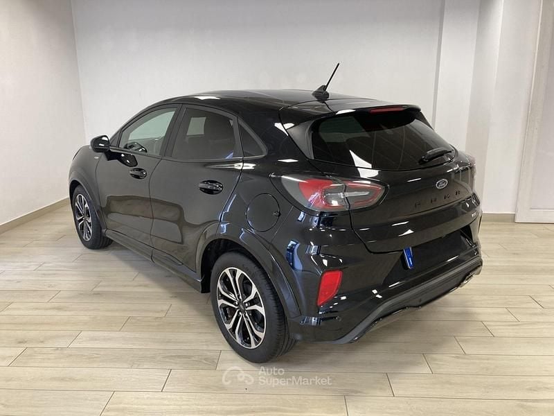 Usata Ford Puma Titanium 125 CV (91 kW) 2022 Nero SUV
