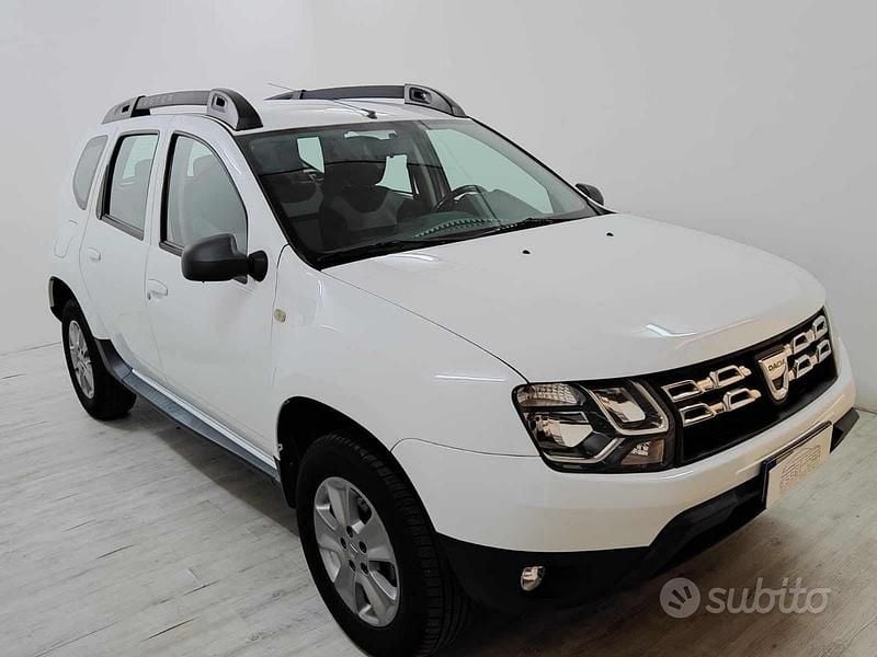 Usata Dacia Duster Ambiance 110 CV (80 kW) 2016 Bianco SUV
